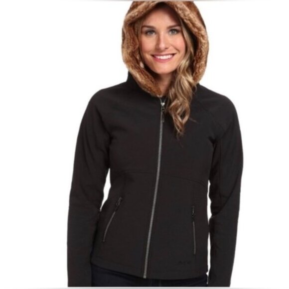 Marmot lightweight jacket with soft fur hood - Picture 2 of 8